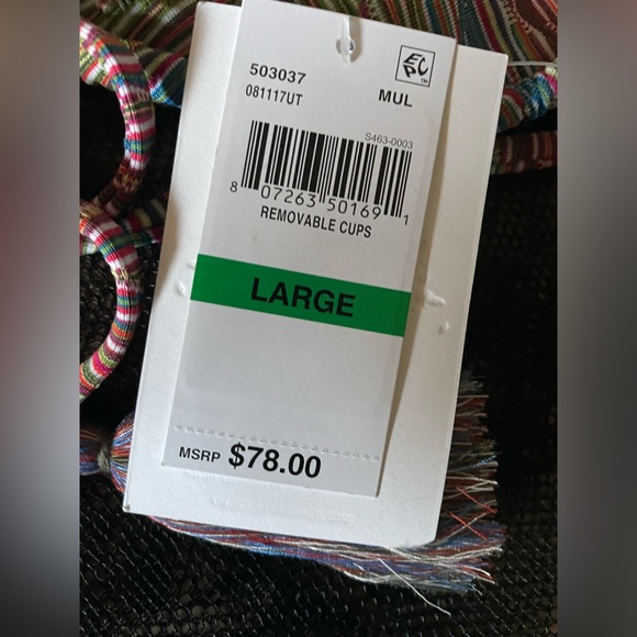 BECCA BY REBECCA VIRTUE
Cheryl Triangle Bikini Top - Picture 9 of 9